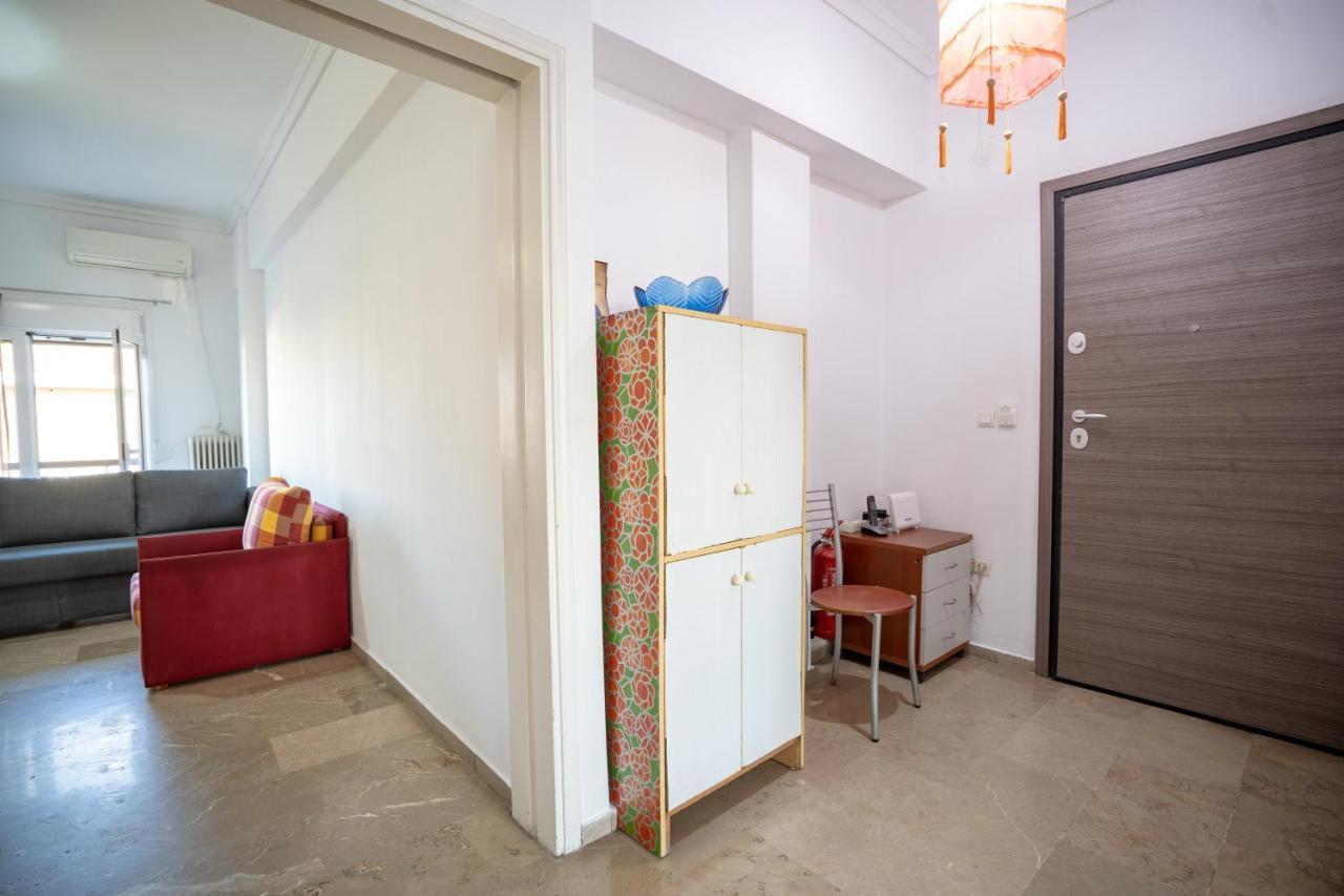 Dimotiko Theatro Metro St. 1 Bedroom 4 Pers. Flat Пирей Экстерьер фото