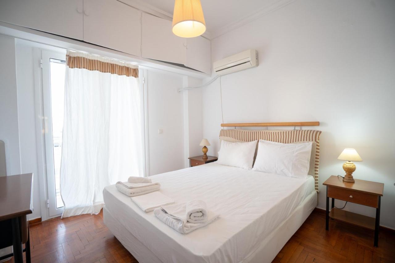 Dimotiko Theatro Metro St. 1 Bedroom 4 Pers. Flat Пирей Экстерьер фото